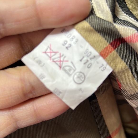 Vintage Burberry's Trench Coat - Picture 10 of 10
